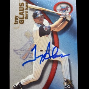 Bonita tarjeta autografiada de Troy Glous