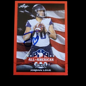 Jordan  love  autographed card