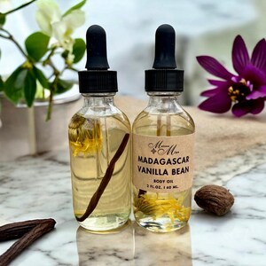 Madagascar Vanilla Bean Body Oil, Massage Oil, Moisturizing Oil, Gift Idea, Moisturizing Oil, Scented Body Oil, Luxury Body Oil, Gift