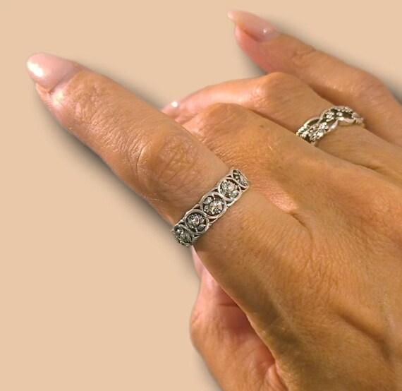 2 very beautiful, quality silver-colored rings wi… - image 3