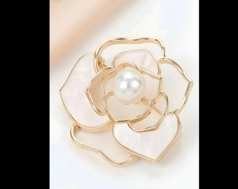 Muy bonito broche flor y perla color perla bisutería espíritu vintage estilo Art Déco alta costura