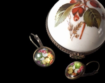 Rare magnifique ensemble antique boucles d'oreilles pendantes et boîte à bijoux porcelaine de Limoges collection