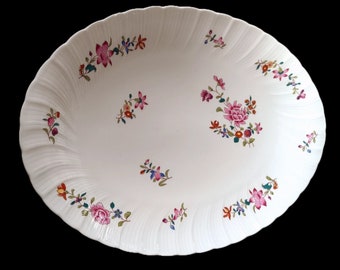 Rare très beau plat de service porcelaine blanche décors fleuris vintage collection Bernardaud Limoges 1960 excellent état coup de coeur !