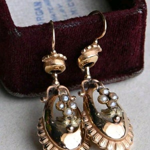 Superbes boucles d'oreilles esprit antique Art Déco or serties petites perles blanc nacré image 3