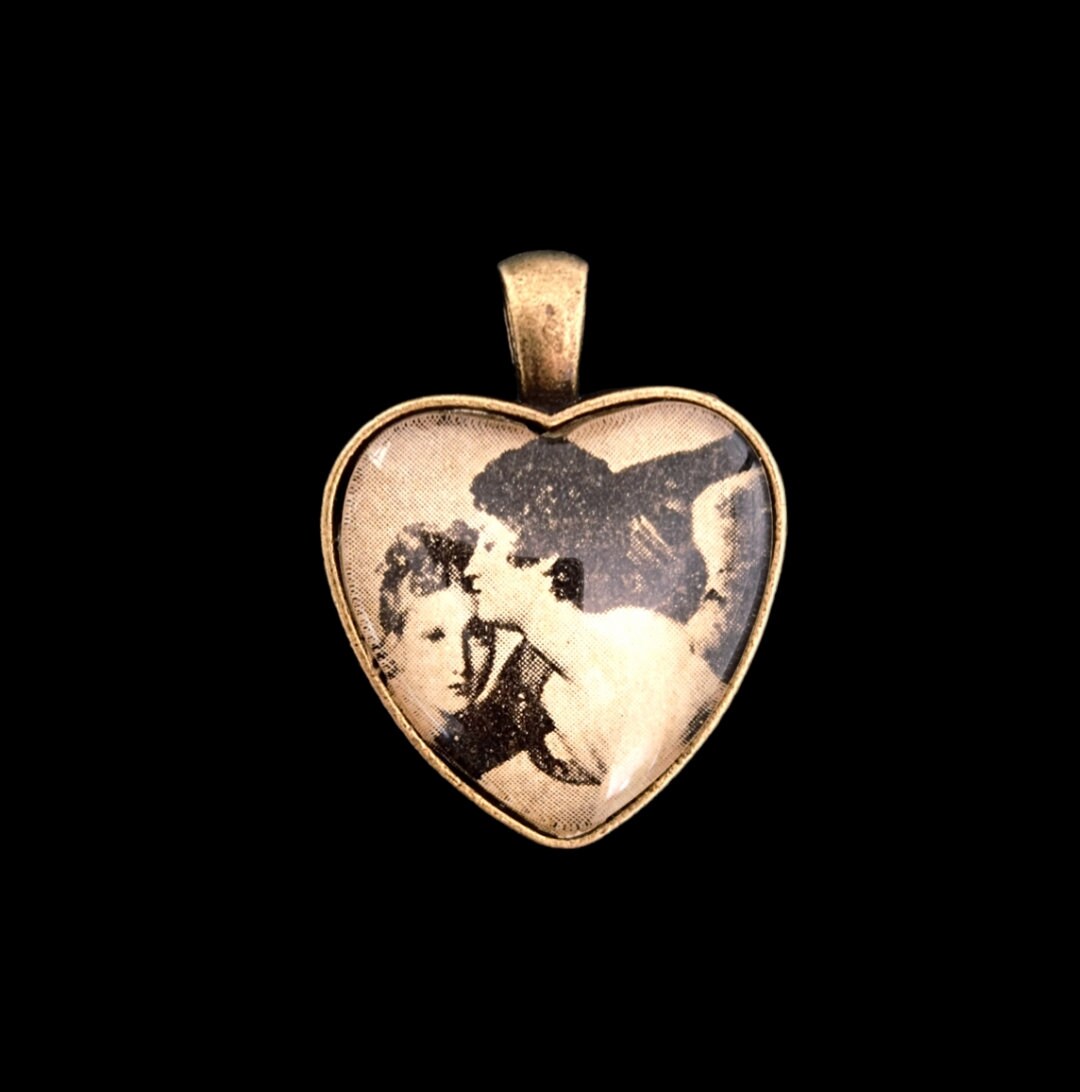 ⑰jours heureux original heart Vintage Heart Pendant, Original and Unique Creation, Real 19th