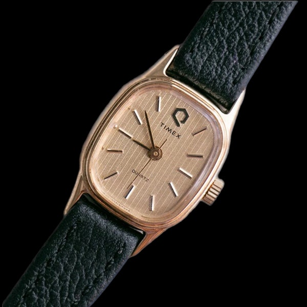 MATY MONTRE FEMME VINTAGE DORÉE état non vérifié EUR 50,00 - FR MATY MONTRE FEMME VINTAGE DORÉE état non vérifié EUR 50,00 - FR