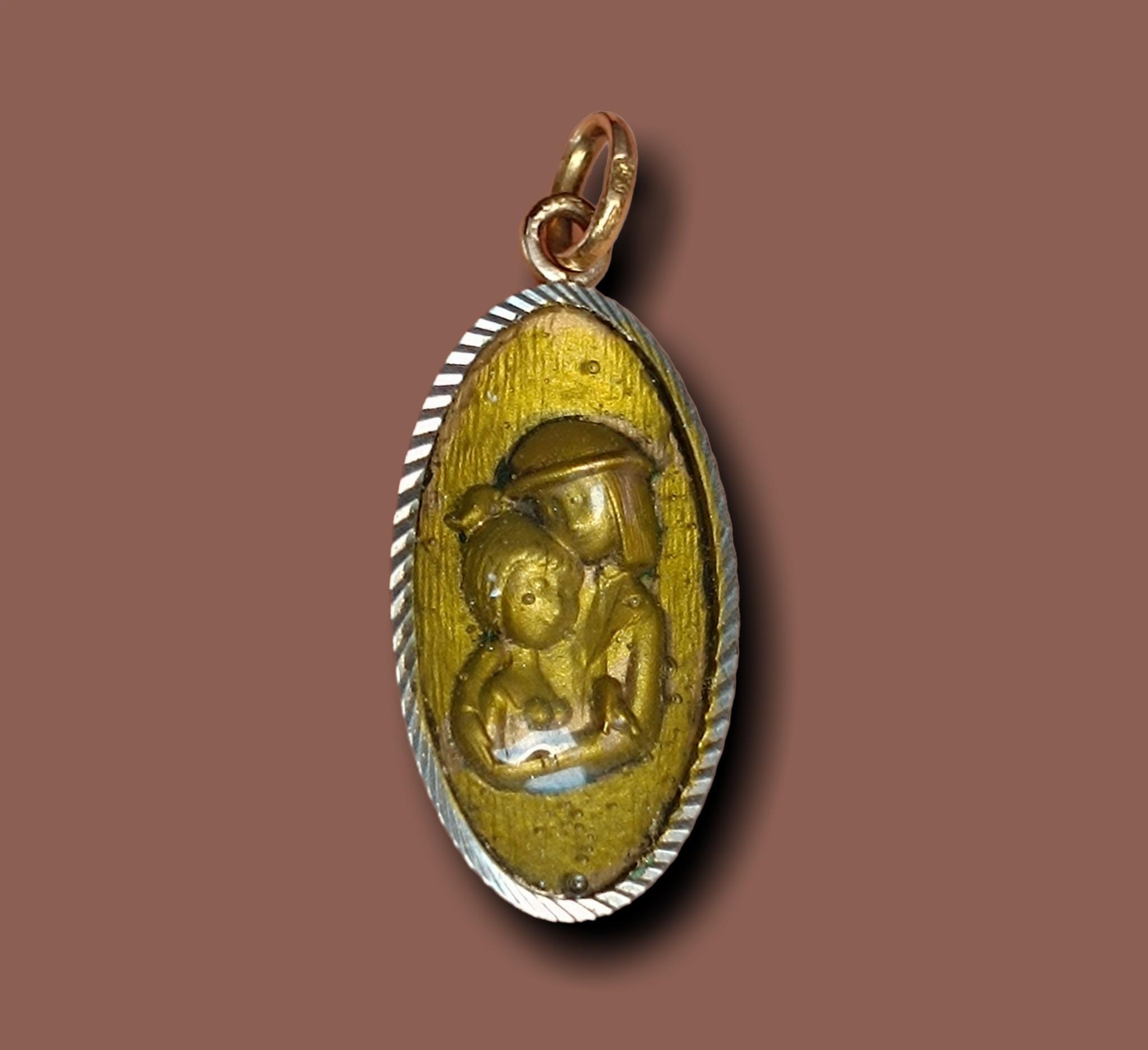 Pendentif Vintage Les Amoureux De Peynet En Or 18K - Médaille D'amour Ancienne, Occasion