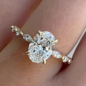 IGI Certified 2.50 CT Oval Lab Grown Diamond Ring: 14K Yellow Gold Engagement Ring