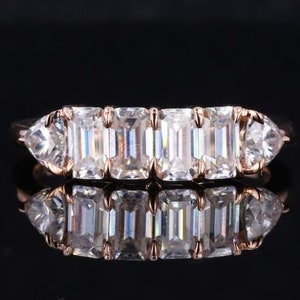 Lab Grown Diamond Gold Engagement Band: Emerald & Trilliant Cut