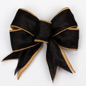 Schwarz und Gold Wired Ribbon Bow | Elegante Kranzschleife | Urlaub Geschenk Bogen | Zauberhafte Wohnkultur | Handgemachte dekorative Schleife | Geschenk-Korb-Bogen