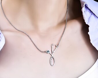 Collana con stetoscopio con nome personalizzato / Regalo per studenti di medicina / Regalo per infermiere / Regalo per il medico / Anello per stetoscopio con nome / Regalo di laurea / Regalo per il medico