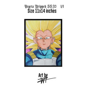 Puede incluir: Obra de arte enmarcada que representa a un personaje con pelo rubio puntiagudo y ojos azules. La obra se titula "Vegeta Dripped SSJ3" y mide 28x36 cm. La firma del artista está en la parte inferior.