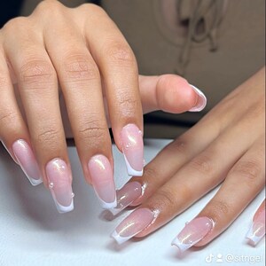 French Tip Pearl Press on nails | Custom | French tip