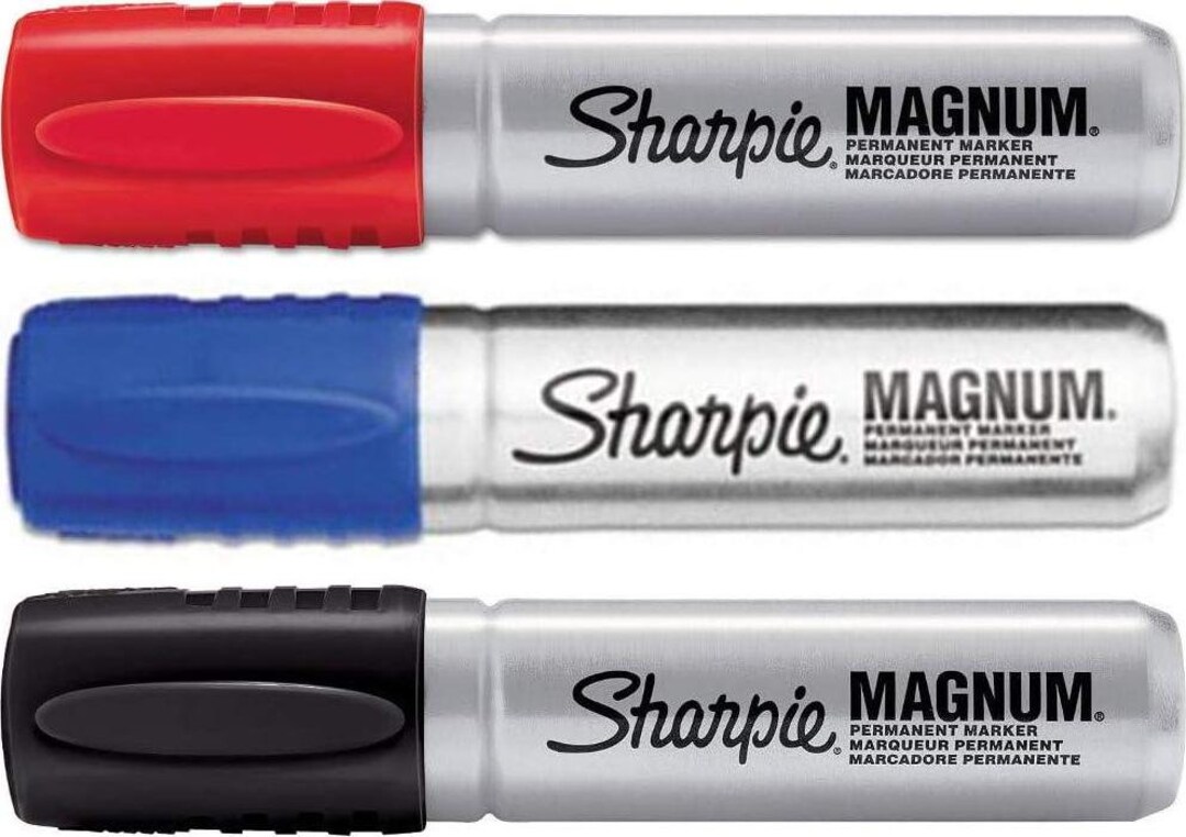  SHARPIE Magnum Permanent Markers, Chisel Tip, Black, Pack of  12 : Office Products