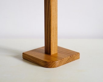 Soporte para toallas de papel de roble hecho a mano