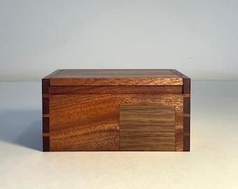 Salt cellar/box with dovetails, handmade - Sapelle + Black Walnut