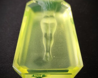 Rare DESNA Uranium Glass sculpture by H.Hoffmann