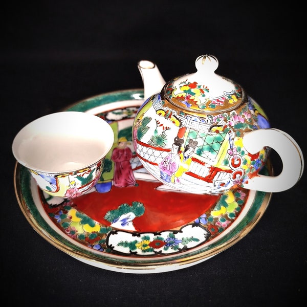 Vintage Porcelain Miniature Tea/sake Set With Tea Pot 1 Sake Cup and Matching Plate