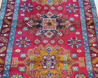 Rare Azerbaijani DERBENT rug triple medallion design