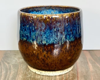 Ceramic cup