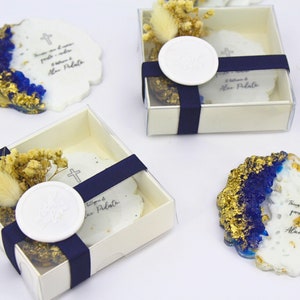 Personalized Wedding Favor: Gold Epoxy Resin Magnet Gift with Box