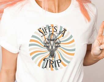 Camiseta con diseño de hongos Life's A Trip, camiseta retro, estilo vintage, psicodélica, camiseta con hongos, camiseta genial, regalo para mujeres, regalo para hombres, amante de la naturaleza