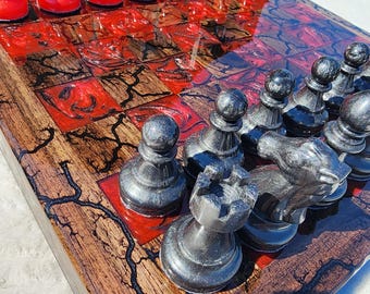 Scarlet Red / Graphite Black Schach Set
