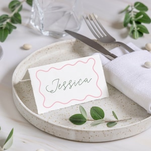 Golvende naamkaartjes | Golvende rand plaatskaarten | Curvey plaatskaarten | Squiggle-plaatskaarten | Kleurrijke naamkaartjes | Digitale download plaatskaarten