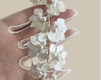 Pearl & Silver Leaf Bridal Headband: Handmade Wedding Tiara