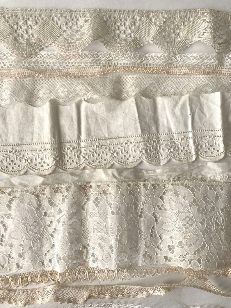 Sac à main en dentelle et bordures anciennes et vintage. 10 motifs différents de lacets anciens en coton, lin et chanvre pour journal Junk, couture lente, oeuvre d'art image 6