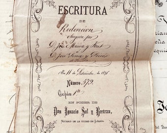 Acta notarial manuscrita antigua. Documentos notariales antiguos con caligrafía. Del siglo XIX, escrito por ambas caras. Papel original. Artes del papel.