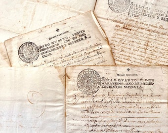 Acta manuscrita notarial antigua. documento escrito a mano. antiguo papel de notario de caligrafía. Siglo XVIII escritas por ambas caras. papel efímero