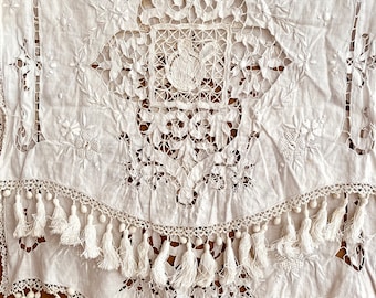 Antique Lace Applique Set - Two Venetian Laces with Handmade Embroidery. Vintage Cotton Square Lace with Ruffles - Sewing Crafts Supplies