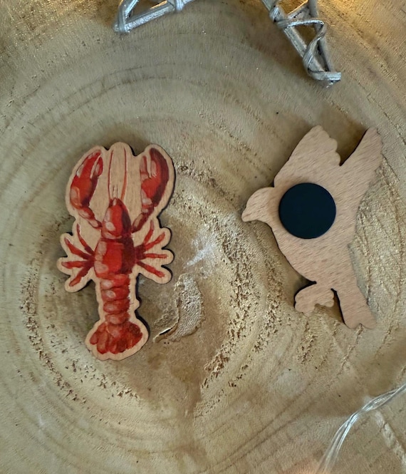 Wooden Lobster Magnet, Sustainable Crustacean Fridge Magnet, Marine Animal Gift