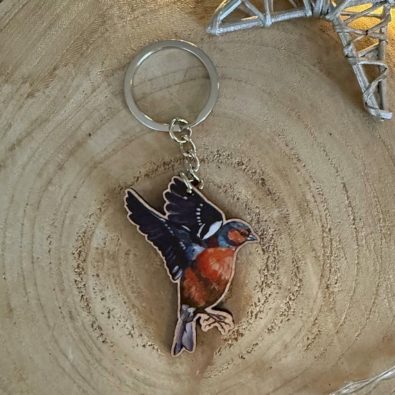 Chaffinch Wooden Keychain, Sustainable Garden Bird Keyring, Stocking Filler for Nature Lovers