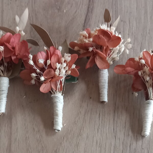 Boutonnière fleurs séchées