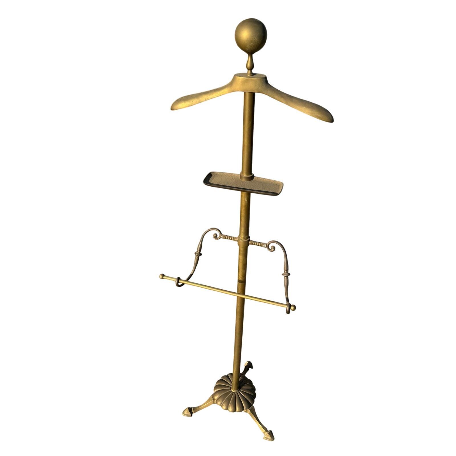 Mens Valet Stand | Laurel CrownÂ