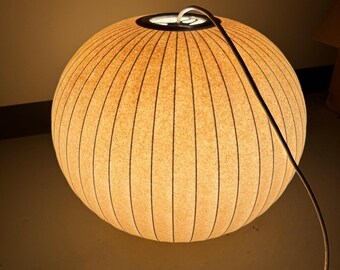 George Nelson Bubble Lamp Ball Size Small - by Modernica