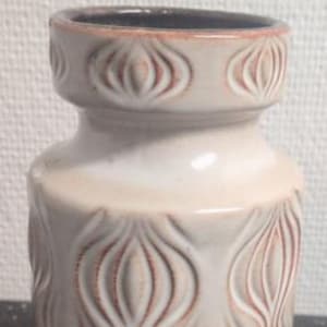 Pretty Scheurich in white