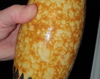 Dümler u Breiden vaze in  yellow, with lava pattern 20 cm