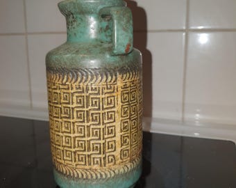 Üebelacker green handle vase