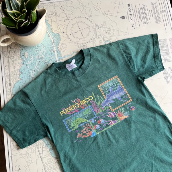 Vintage Puerto Rico Souvenir Tourism Tee