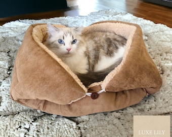 Sherpa Cat Bed, Warm Cat Bed, Warm Cat Beds, Flat Cat Bed, Cat Beds, Cat Cave, Pet Hideaway, Kitten Bed, Cat Nest, Foldable Cat Beds