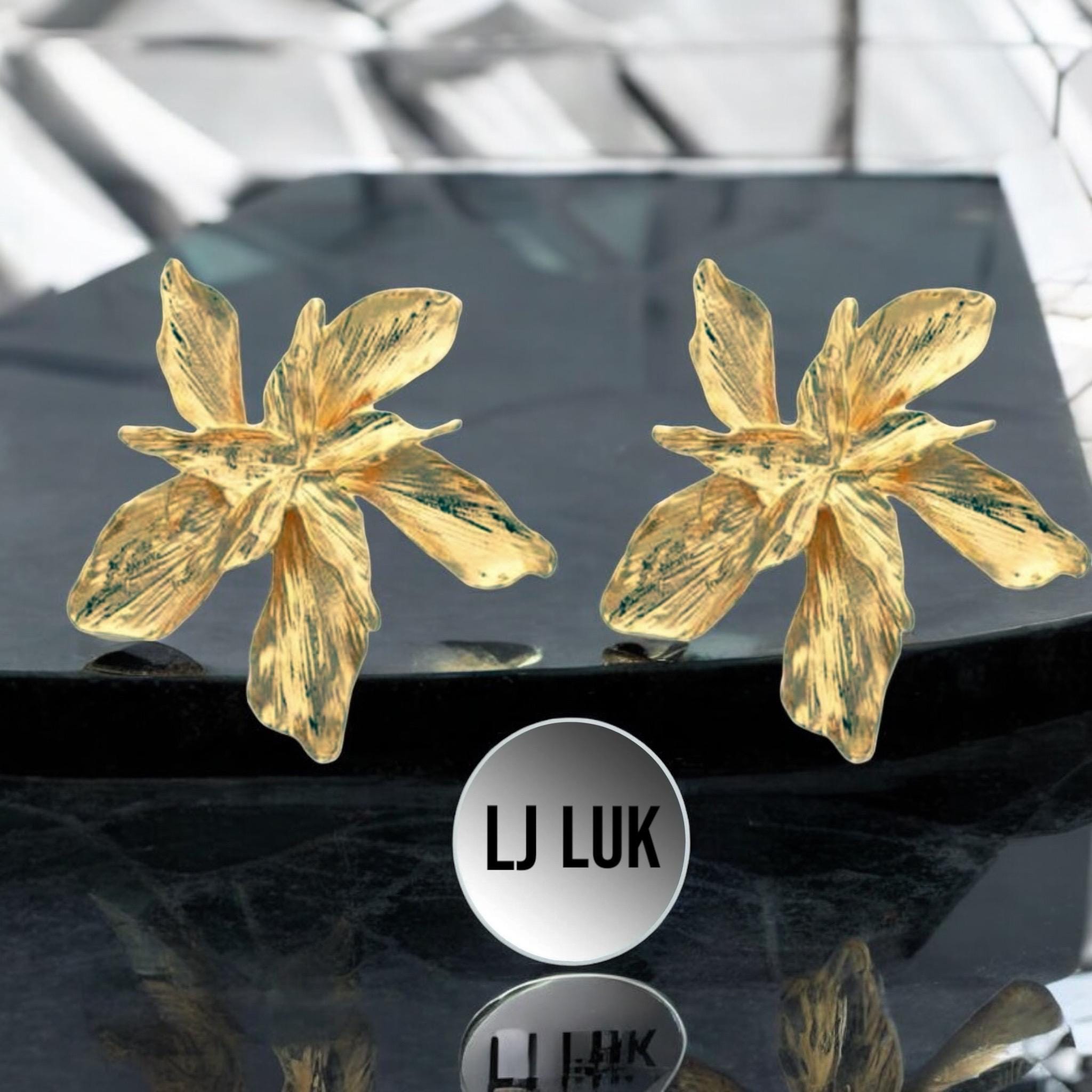 Gold Plated Leaf Large Earrings main image 0