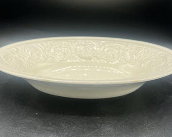 Wedgwood Patrician Ivory Oval Vegetable Serving Bowl Embossed Floral England