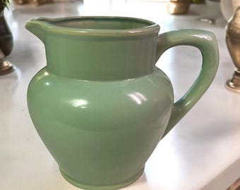 VTG Retroneu Garcia Brand Moss Green Ceramic Pitcher 2.5 Quarts Everyday 3081