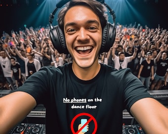Festivaltröjor, Inga telefoner på dansgolvet | Rave | Ravetröja, EDM-tröja, Elektronisk dansmusik, Partytröja, Unisex kortärmad T-shirt