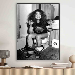 Poster da bagno di Ozzy Osbourne, bianco e nero, stampa di Ozzy Osbourne, arte murale per il bagno, decorazioni per il water, stampe divertenti, rock and roll, arte per la casa