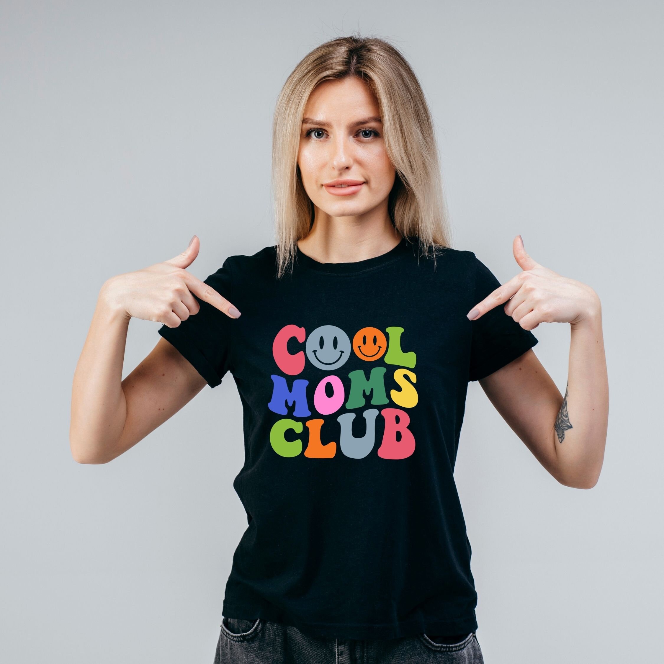 Cool Moms Club Svg, Cool Moms Club Png, Moms Svg, Moms Shirt Svg, Gift