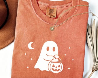 Halloween Ghost Comfort Colors Shirt, Spooky Season Cute Ghost Tee, Funny Halloween Shirt, Trick or Treat T-Shirt, Cute Fall Pumpkin Shirt